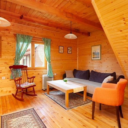 Family Lux Apartments Zabljak  Exterior photo
