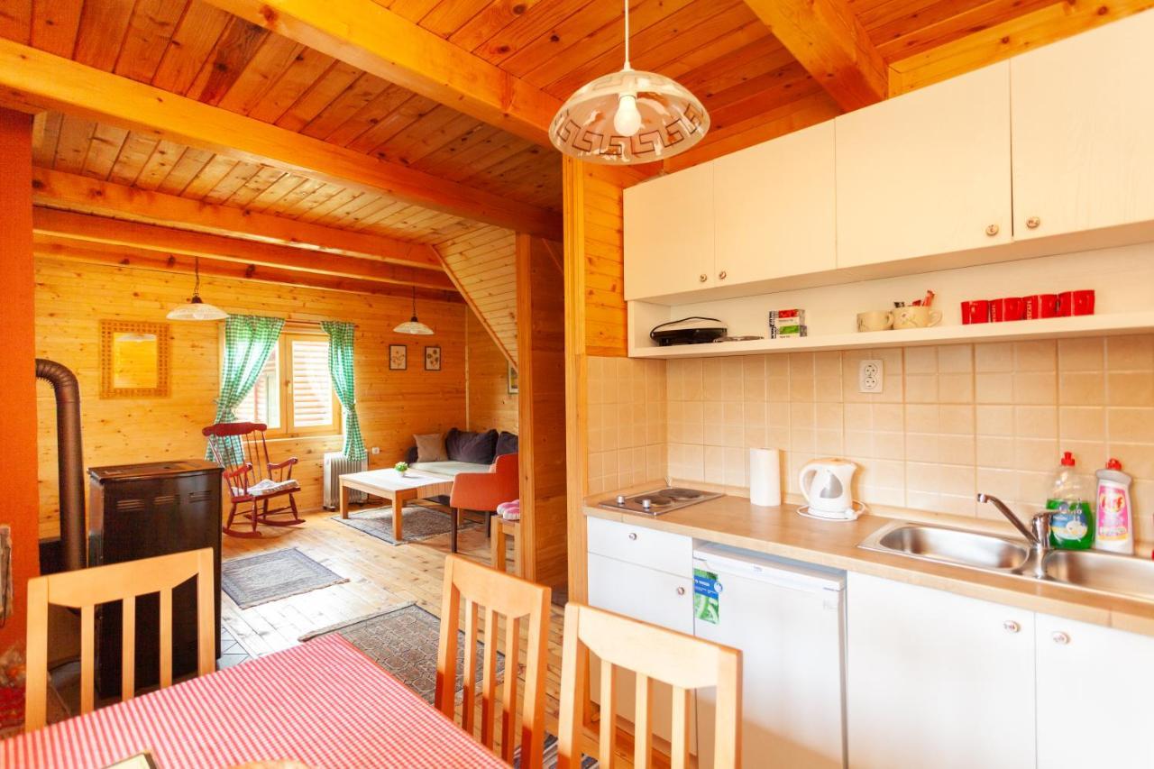 Family Lux Apartments Zabljak  Exterior photo
