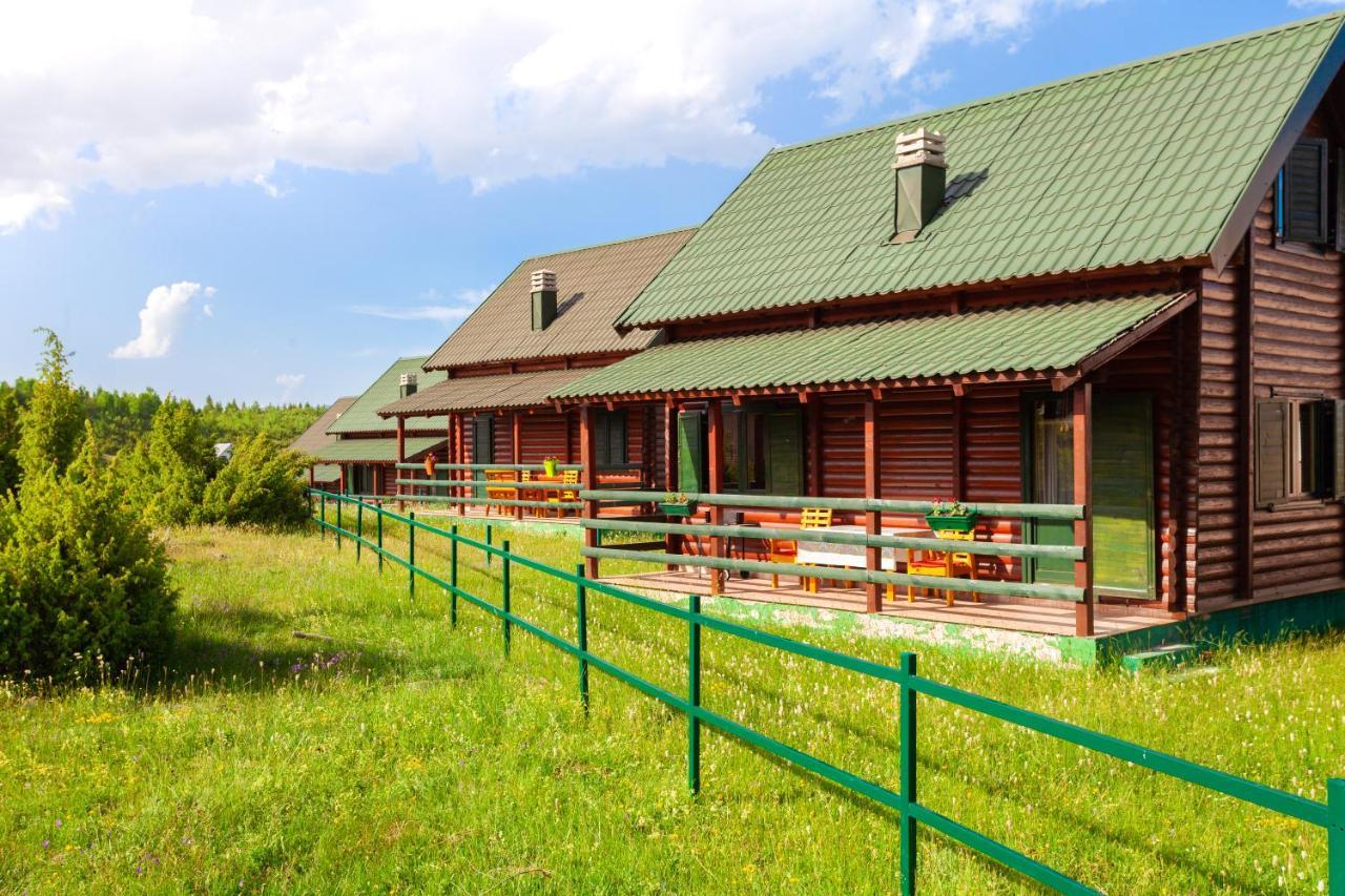 Family Lux Apartments Zabljak  Exterior photo