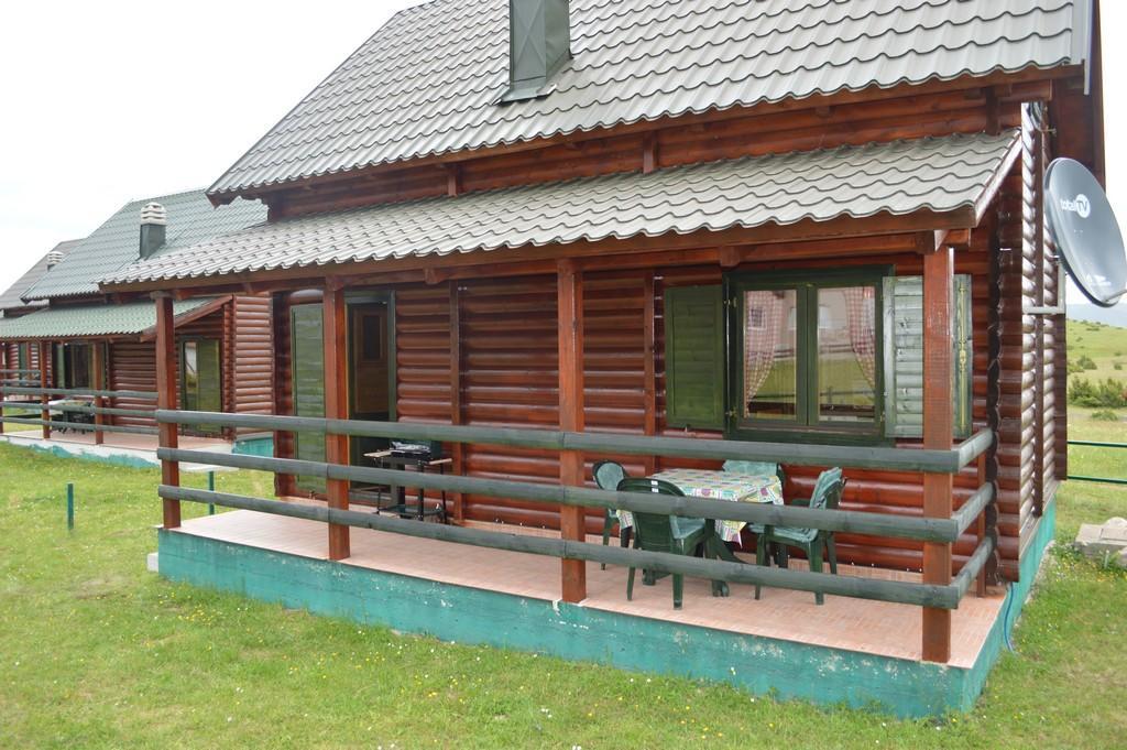 Family Lux Apartments Zabljak  Exterior photo
