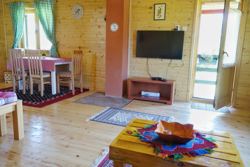 Family Lux Apartments Zabljak  Exterior photo